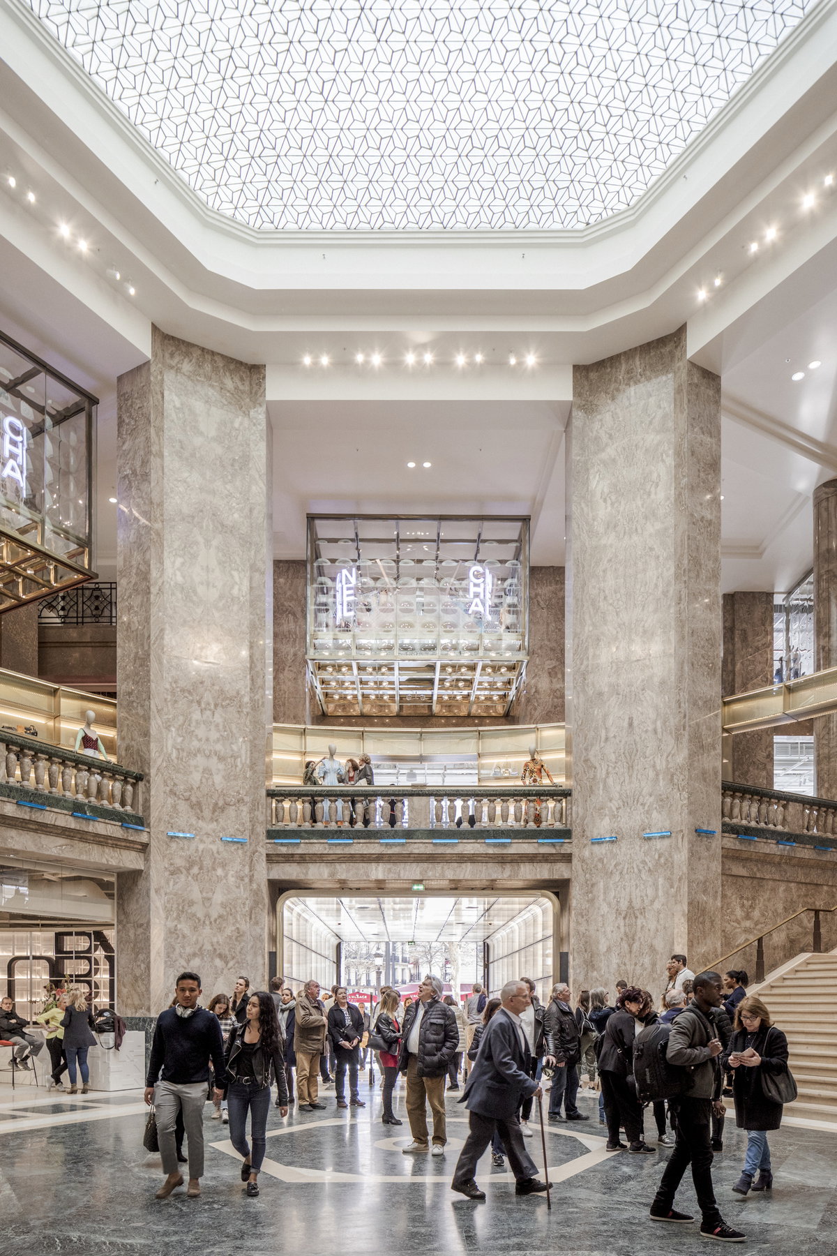 Galeries Lafayette Champs Elysees image | Bjarke Ingels Group