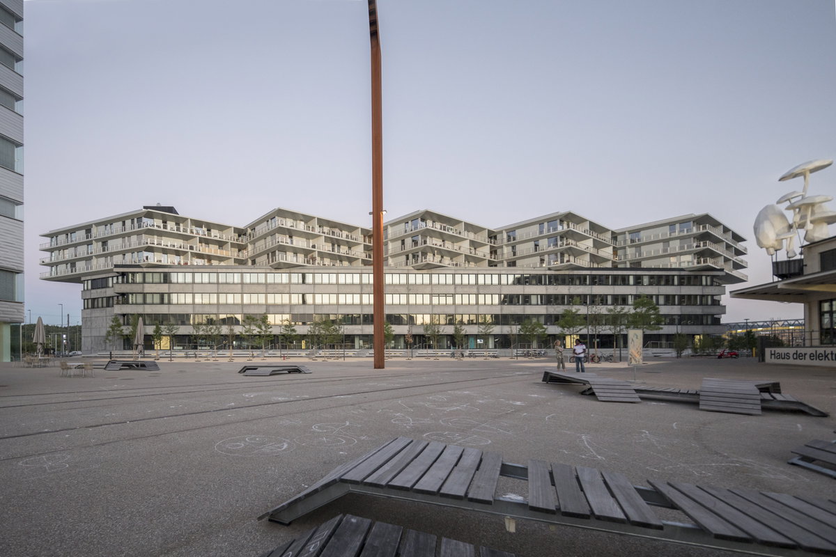 Transitlager Dreispitz image | Bjarke Ingels Group