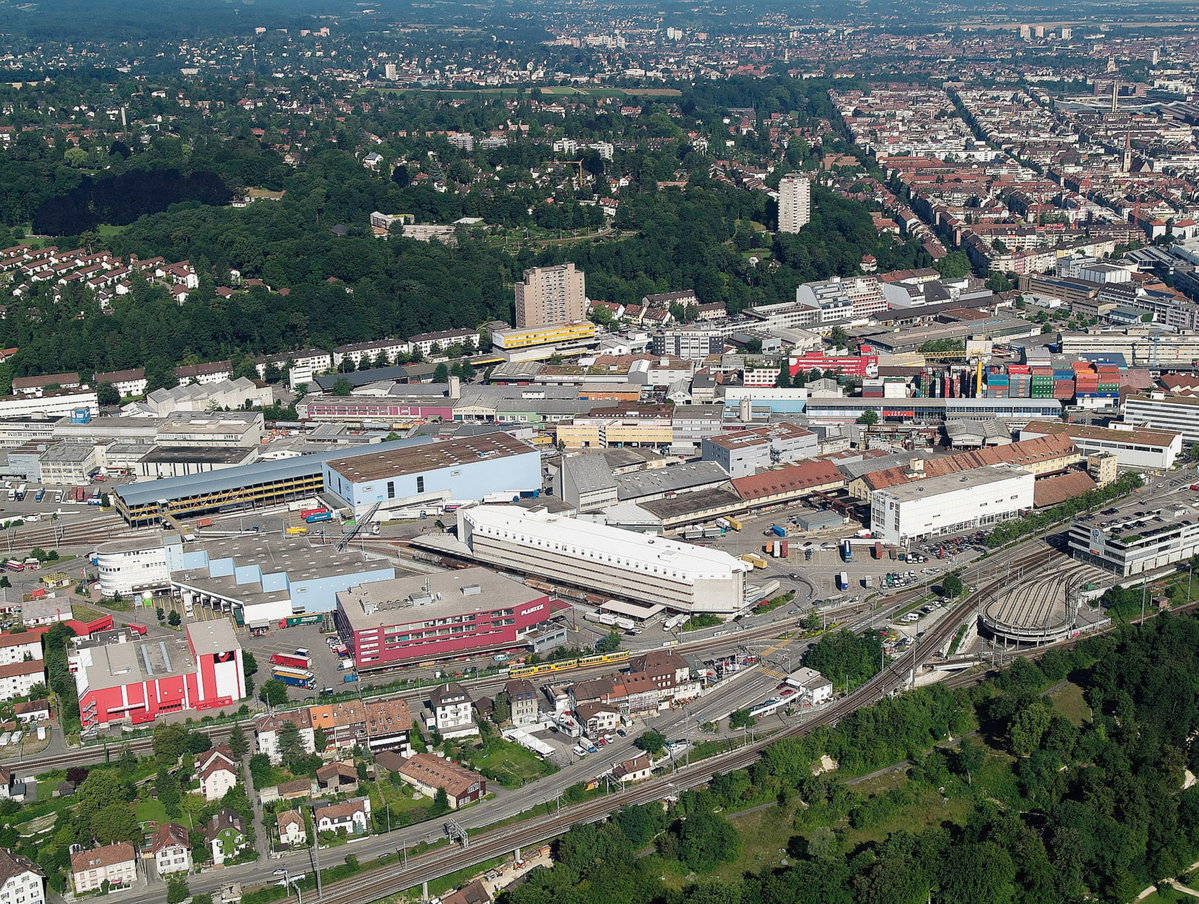 Transitlager Dreispitz gallery image | Bjarke Ingels Group
